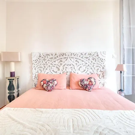 Maison Avec Piscine Et Jacuzzi Hébergement de vacances *