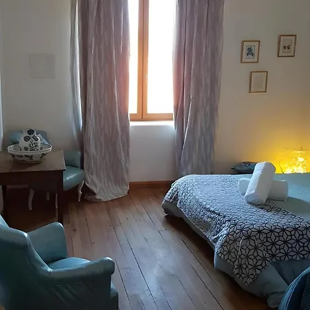 Holiday home Maison Avec Piscine Et Jacuzzi *